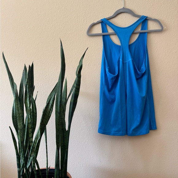 Nike Dri-Fit Tank - Picture 3 of 3